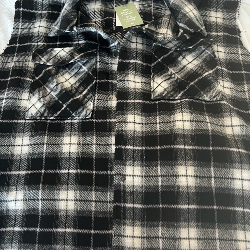 H&M Sleeveless Black And White Plaid Shirt Jacket XXLT - Picture 3 of 14